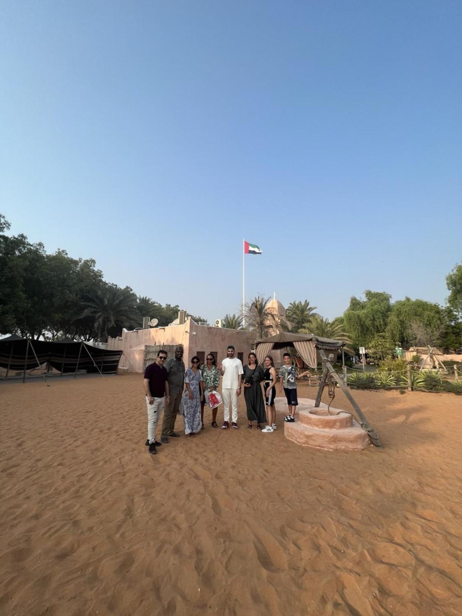 The Villa Hostel - By Lunar Abu Dhabi Eksteriør bilde